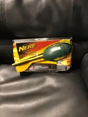 2009 NERF VORTEX MEGA HOWLER GREEN BAY PACKERS FLYING FOOTBALL NEW HTF