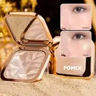 Stereo Star Diamond Highlight Powder – Contour & Brighten in One Palette.