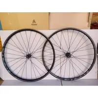 在飛比找蝦皮購物優惠-【馬上騎腳踏車】維多利亞 Vittoria 700c 碟煞剎