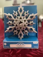 Holiday Time 11.75 inch LED Twinkle Snowflake Christmas Tree Topper - New