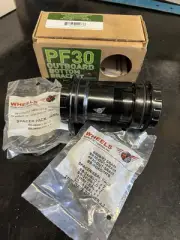 Wheels Mfg. PressFit 30 Outboard Bottom Bracket SRAM 22/24mm ABEC 5 Angular PF30