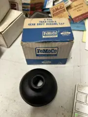 NOS FORD CLARK GEAR SHIFT RUBBER CAP 260/280/300/380/2600 TGAA-7220-A