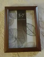 Prinz Picture Frame Pine Wood W/Walnut Finish Solid Holds 5" x 7" Photo Nwot