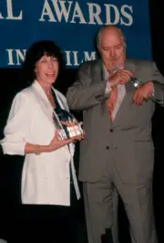 Actress Lily Tomlin director Robert Altman attending 16th Wom- 1992 Old Photo