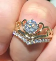 Crown Wedding Ring Set Round Cut Moissanite Solitaire Ring With V Shaped Band