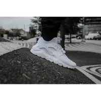 在飛比找Yahoo!奇摩拍賣優惠-NIKE Air Huarache Run Ultra 黑 