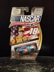 1/64 2012 KYLE BUSCH M&M'S SALUTES LIONEL NASCAR AUTHENTICS