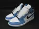 2021 創新配色 1985 年經典復刻款 九孔鞋洞 NIKE AIR JORDAN 1 RETRO HIGH OG UNIVERSITY BLUE 白北卡藍 小TS AJ (555088-134) !