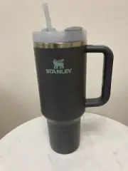 Stanley x Daybreaker 40 oz Tumbler RARE limited edition gray and green NEW