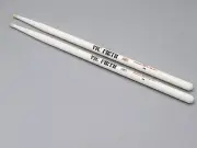 Vic Firth American Classic Hickory 5A White Wood Tip Drumsticks
