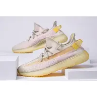 在飛比找蝦皮購物優惠-Adidas Yeezy Boost 350 V2 Ligh