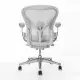 【Herman Miller】Aeron 2.0 人體工學椅 全功能 拋光金屬腳座 鋁合金材質 礦石白 DW扶手 B size(平行輸入)