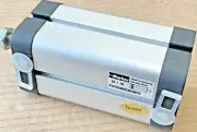 PARKER P1PS040DS8G0070, Pneumatic Cylinder, NEW