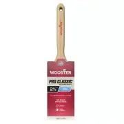 Wooster Z1202-2 1/2 Cutter Maple Handle Black China Flat Paint Brush 2.5 W in.