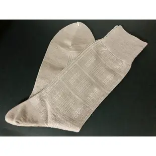 日本製 襪子 名牌襪 輕薄透氣好舒服 日本襪子 Roberta di Camerino