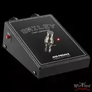 JHS Pedals Smiley Inspired By First-Era Silicon Model Arbiter Fuzzes