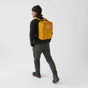 免運！Fjallraven Kanken Laptop 13吋 瑞典 北極狐 小狐狸 後背包 狐狸包 空肯包 筆電包