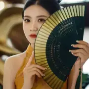 Chinese Style Folding Fan Hand Held Bamboo Fan Women Wedding Party Dancing Fans