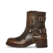 Steve Madden women's brixton bootie Brown Distressed