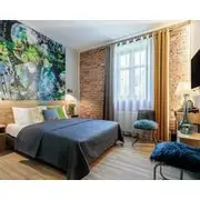 Art & Garden Residence