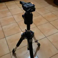 在飛比找蝦皮購物優惠-manfrotto 190Pro二手腳架