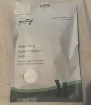 Motif Medical Maternity Compression Sock White/Grey Size M 20-30 mmHg