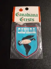 CANADIANA CRESTS CANADA DUCK SOUVENIR PATCH