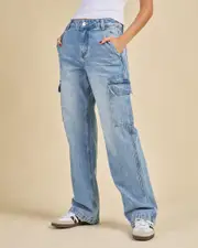 [DESU] DESU Women's Elkie Cargo Jeans in Blasted Mid Blue Size 4 4 Blasted Mid Blue
