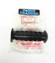 NOS Genuine Kawasaki Right Throttle Grip G4TR F5 F6 F7 F8 F9 F81M KZ400 Z1 S2 H1