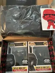 Star Wars Smugglers Bounty Forces of Darkness Box Kylo Ren Knight of Ren Size XL