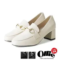 在飛比找momo購物網優惠-【OLLIE】韓國直送/版型偏小。造型金屬環皮革粗跟厚底跟鞋