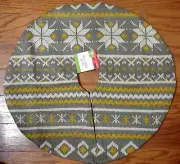 New Knit Mini Christmas Tree/Small Xmas Holiday Tree Skirt GRAY Lined 18 " Dia
