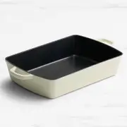Wolstead Endure+ Rectangular Enamel Cast Iron Roaster 39x27cm Ivory