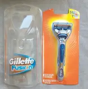 Gillette Fusion 1 Razor and 1 Cartridges 5 blades Hard to Find Classic Style