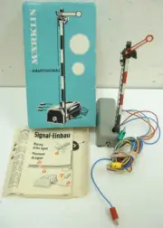 Marklin 7039 HO Signal With Train Control