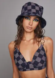 [Poster Grl] Chase Nobody Bra & Hat Set