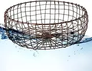 Decorative Wire Fruit Bowl,Vintage Style Wire Fruit Storage Basket Bowl for Kitchen - Decorative Centerpiece Basket to Hold Fruit, Vegetables, Bread, and Household Items Pisole