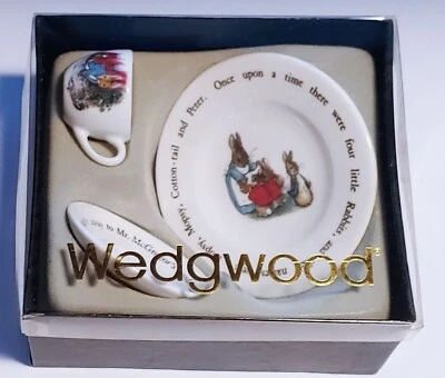 RARE! WEDGWOOD PETER RABBIT MINI / MINIATURE 3 PC TEACUP & SAUCER+ PLATE SET NIB
