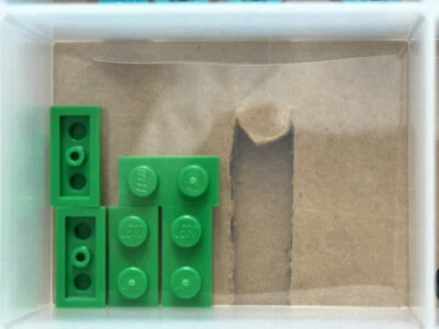 LEGO Parts - Green Plate 1 x 2 - No 3023 - QTY 5