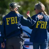 在飛比找蝦皮購物優惠-美式 FBI 衣服 聯邦探員上衣 滑板執法教練夾克 男外套 
