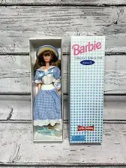 VTG Little Debbie Barbie Collector's Edition Series II 1997 Doll 14616-0950 NEW