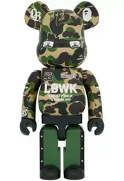 BE@RBRICK LBWK × BAPE 1000% MEDICOM Bearbrick A BATHING APE