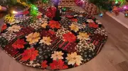 Patchwork poinsettia Christmas tree skirt 39 inches, reversible