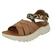 Ladies Clarks DashLite Cross Strappy Detailed Platform Sandals