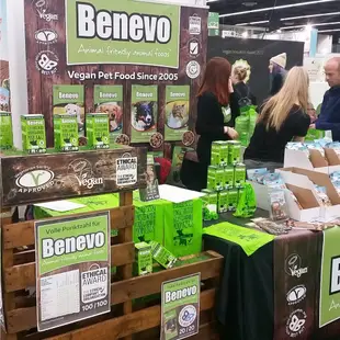 《Benevo》純素犬貓肉條(180g/包)~給毛小孩最優質的零嘴【現貨】<Vegan純素>｜素易購