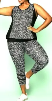 TS TAKING SHAPE plus size XL / 24 Ditsy Active Top & Crop Leggings 2pc sport NWT