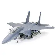 Tamiya 1/32 Boeing F15e Strike Eagle With Bunker