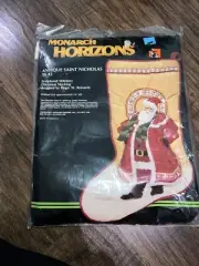 Monarch Horizons sculptured antique Saint Nicholas Stocking KIT Reinardy 16”