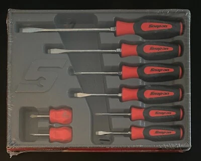 Snap-On 8 pc. Screwdriver Set. Red Soft Grip Handle. Brand New. SGDX80BR
