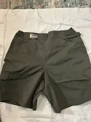 5.11 Tactical Taclite Pro Tundra Mens 44 Cargo Shorts Pockets Green Style